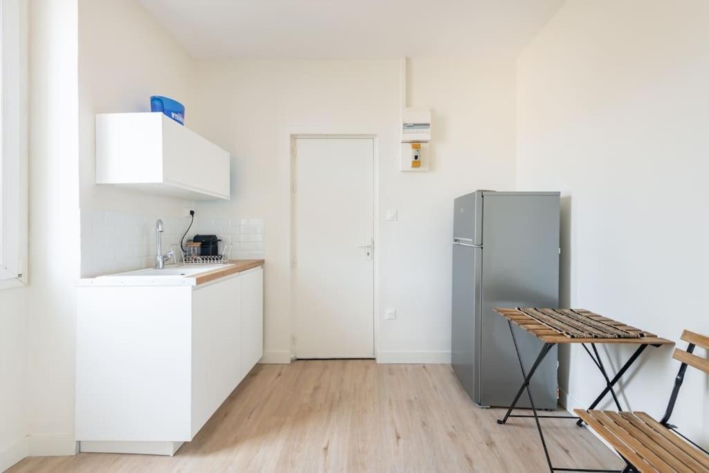 Cocoon Flat / Roucas Blanc Apartment Марсилия Екстериор снимка