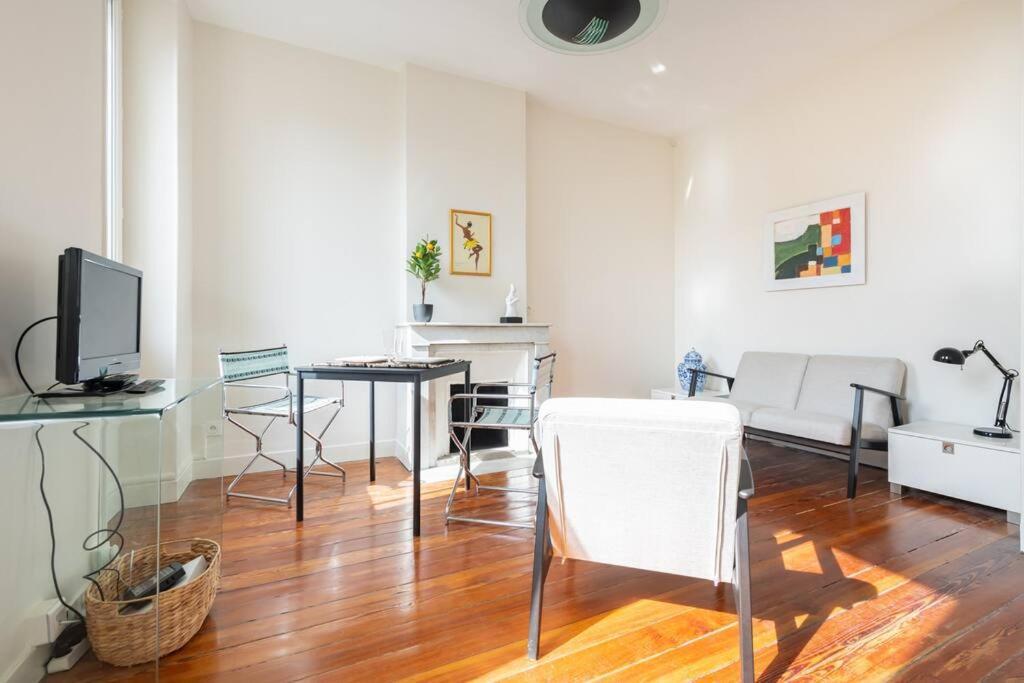 Cocoon Flat / Roucas Blanc Apartment Марсилия Екстериор снимка